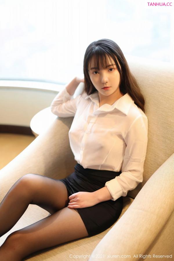 揉揉肉肉  [XiuRen]高清写真图 2021.02.03 No.3076 艾静香第10张图片